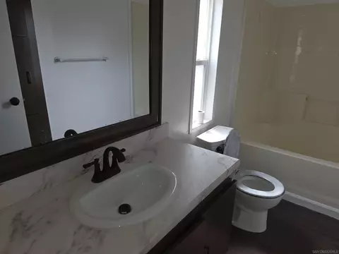 Bath - 255 E Bradley Ave #3, El Cajon, CA 92021 photo 2 of 2