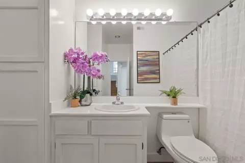 Bath - 12636 Springbrook #E, San Diego, CA 92128 photo 1 of 4