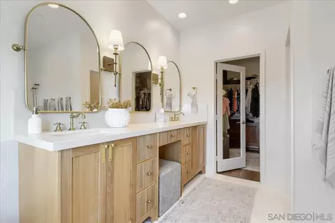 Bath - 6048 Cala Lily St, Santee, CA 92071 photo 4 of 5