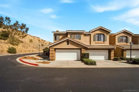9525 Questa Pointe, San Diego, CA 92126