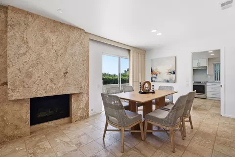 Dining - 2264 Caminito Castillo, La Jolla, CA 92037 photo 1 of 2