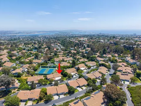 View/Area - 2264 Caminito Castillo, La Jolla, CA 92037 photo 3 of 3