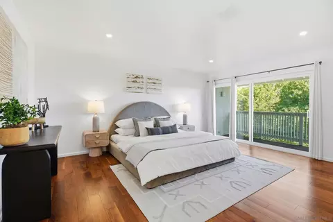 Bedroom - 2264 Caminito Castillo, La Jolla, CA 92037 photo 1 of 7
