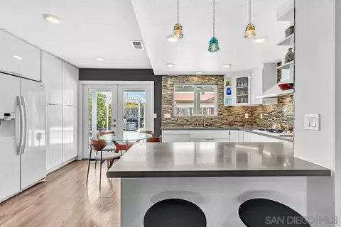 Kitchen - 9202 Via De Amor, Santee, CA 92071 photo 2 of 9