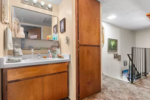 Entry Way - 2750 White Ave, Chico, CA 95973 photo 3 of 10