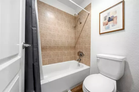 Bath - 615 Fredricks Ave #146, Oceanside, CA 92058 photo 2 of 2