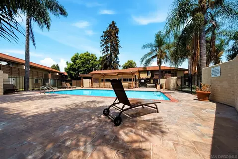 Exterior - 615 Fredricks Ave #146, Oceanside, CA 92058 photo 4 of 6