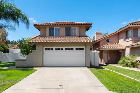 Exterior - 633 Thunder Gln, Escondido, CA 92027 photo 2 of 12