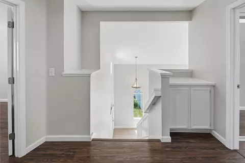 Entry Way - 633 Thunder Gln, Escondido, CA 92027 photo 1 of 2
