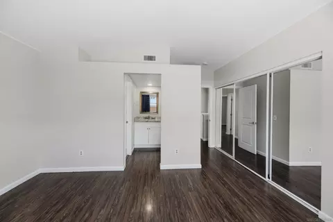 Bedroom - 633 Thunder Gln, Escondido, CA 92027 photo 1 of 4