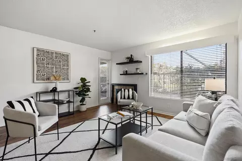 5745 Friars Rd #81, San Diego, CA 92110