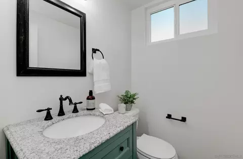 Bath - 156 Cerro, Encinitas, CA 92024 photo 1 of 3