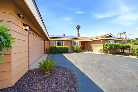 Exterior - 3195 Purer Rd, Escondido, CA 92029 photo 14 of 17