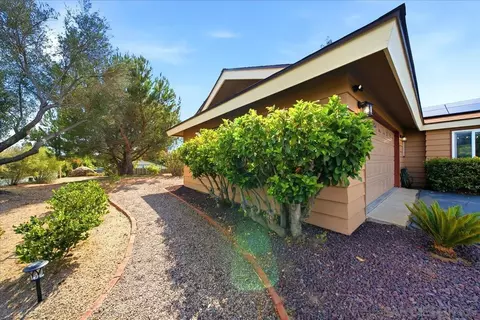 Exterior - 3195 Purer Rd, Escondido, CA 92029 photo 8 of 17