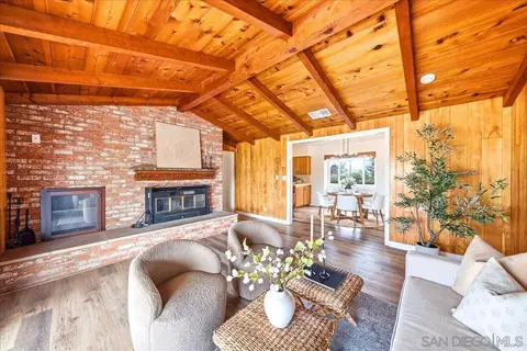 Living - 3195 Purer Rd, Escondido, CA 92029 photo 5 of 5
