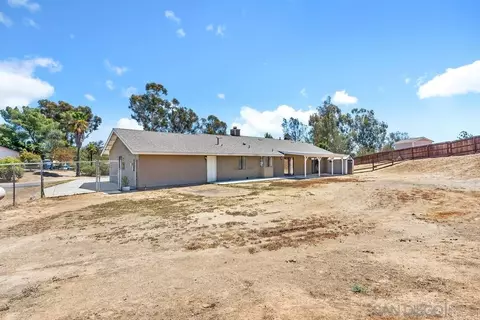 Exterior - 715 Steffy Rd, Ramona, CA 92065 photo 5 of 8