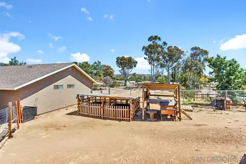 Exterior - 715 Steffy Rd, Ramona, CA 92065 photo 8 of 8