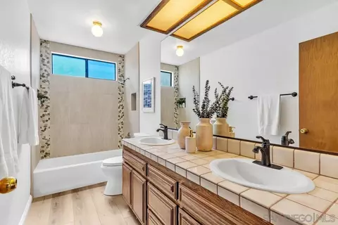 Bath - 715 Steffy Rd, Ramona, CA 92065 photo 2 of 2
