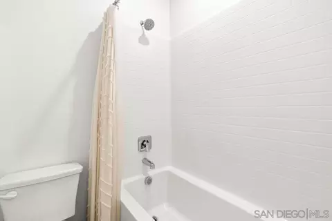 Bath - 1708 Silverberry, Oceanside, CA 92056 photo 6 of 6