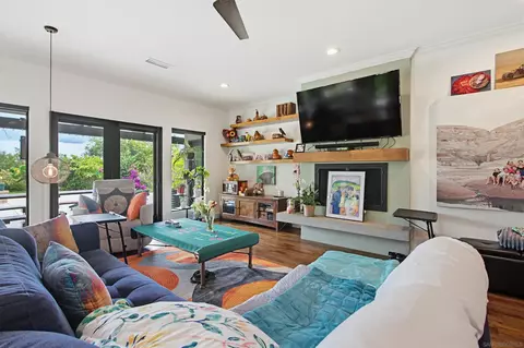 Living - 3538 Cazador Ln, Fallbrook, CA 92028 photo 3 of 4