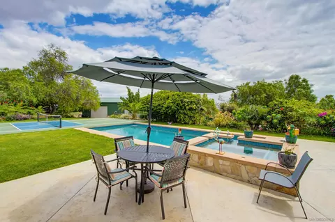 Exterior - 3538 Cazador Ln, Fallbrook, CA 92028 photo 14 of 28