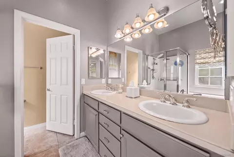 Bath - 8812 Diamondback Dr, Santee, CA 92071 photo 1 of 4
