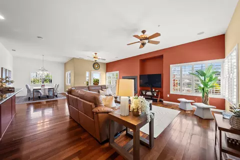 Living - 8812 Diamondback Dr, Santee, CA 92071 photo 3 of 5