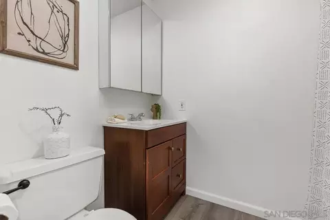 Bath - 14258 Anabelle Dr, Poway, CA 92064 photo 3 of 4