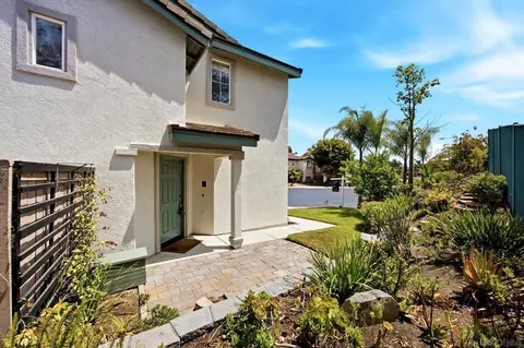 Exterior - 150 Ridge View Way, Oceanside, CA 92057 photo 4 of 6