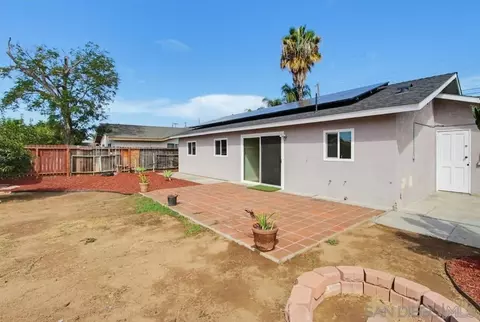 Exterior - 1439 E Msn, Escondido, CA 92027 photo 6 of 11