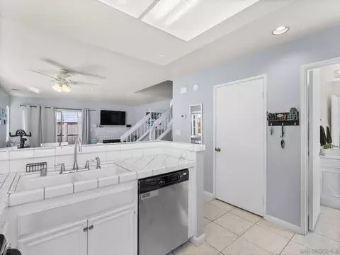 Kitchen - 8946 Arlingdale Way, Spring Valley, CA 91977 photo 2 of 3
