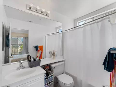 Bath - 8946 Arlingdale Way, Spring Valley, CA 91977 photo 2 of 3