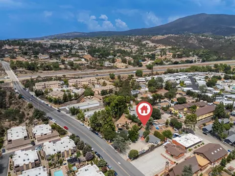 View/Area - 2233-35 W Victoria, Alpine, CA 91901 photo 13 of 14