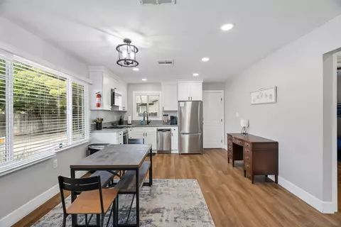 Dining - 2233-35 W Victoria, Alpine, CA 91901 photo 1 of 1