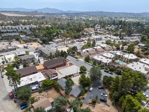 View/Area - 2233-35 W Victoria, Alpine, CA 91901 photo 8 of 14
