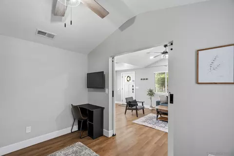 Entry Way - 2233-35 W Victoria, Alpine, CA 91901 photo 3 of 5