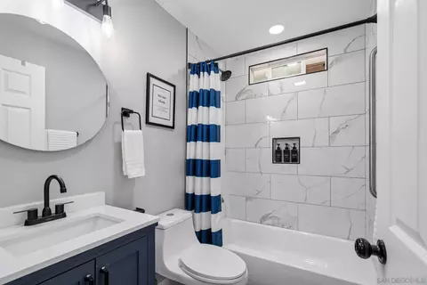 Bath - 2233-35 W Victoria, Alpine, CA 91901 photo 1 of 2