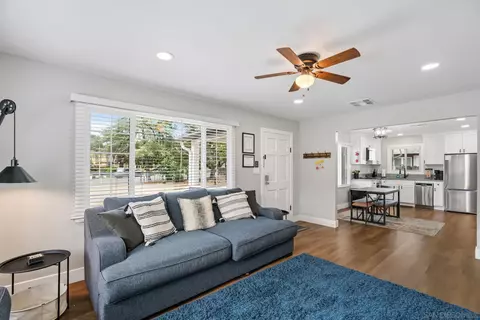 Living - 2233-35 W Victoria, Alpine, CA 91901 photo 2 of 6