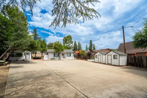 Exterior - 2233-35 W Victoria, Alpine, CA 91901 photo 11 of 14