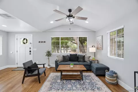 Living - 2233-35 W Victoria, Alpine, CA 91901 photo 5 of 6