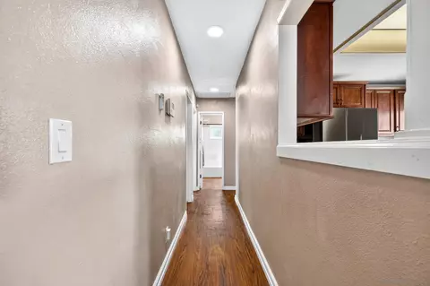 Entry Way - 423 5th St, Ramona, CA 92065 photo 3 of 3