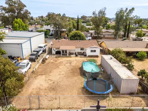 View/Area - 423 5th St, Ramona, CA 92065 photo 9 of 9