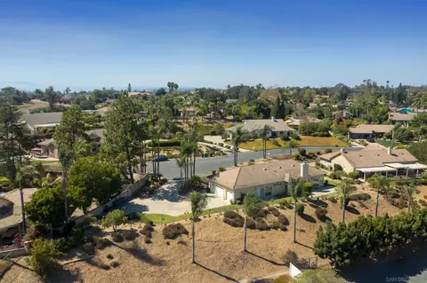 View/Area - 1221 Palomares Ct, Fallbrook, CA 92028 photo 16 of 20