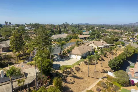 View/Area - 1221 Palomares Ct, Fallbrook, CA 92028 photo 15 of 20