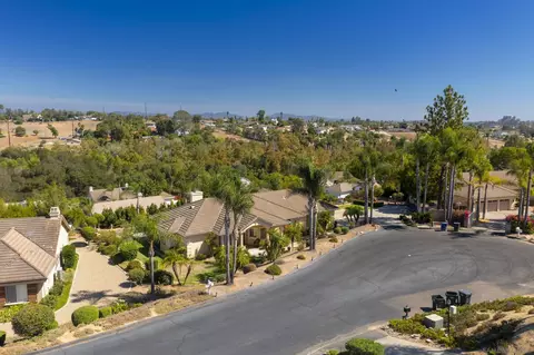 View/Area - 1221 Palomares Ct, Fallbrook, CA 92028 photo 10 of 20
