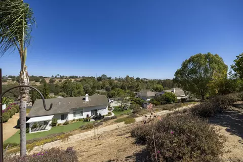 Exterior - 1221 Palomares Ct, Fallbrook, CA 92028 photo 11 of 19