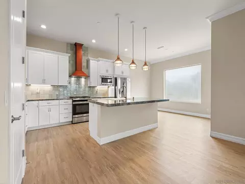 Kitchen - 10616 Via Tiglio, Lakeside, CA 92040 photo 1 of 4
