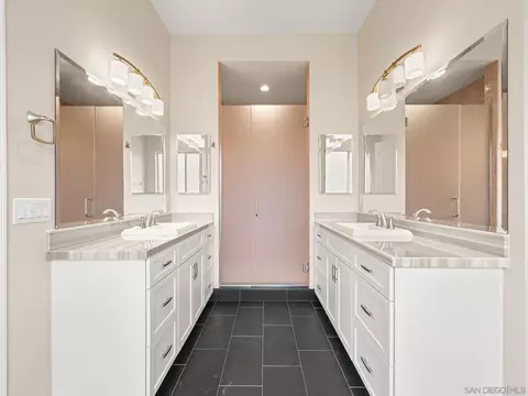 Bath - 10616 Via Tiglio, Lakeside, CA 92040 photo 2 of 6