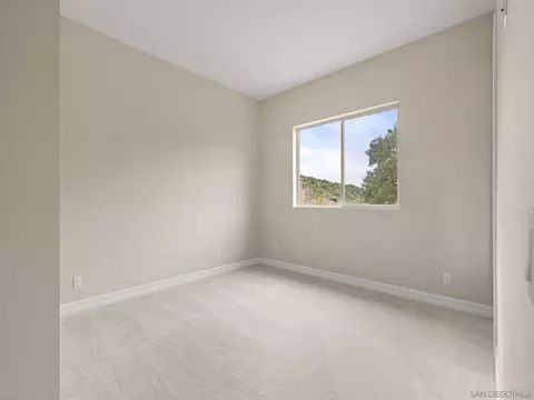 Bedroom - 10616 Via Tiglio, Lakeside, CA 92040 photo 5 of 10