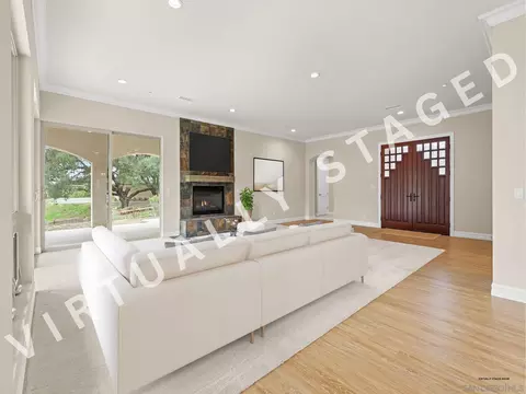 Living - 10616 Via Tiglio, Lakeside, CA 92040 photo 4 of 7